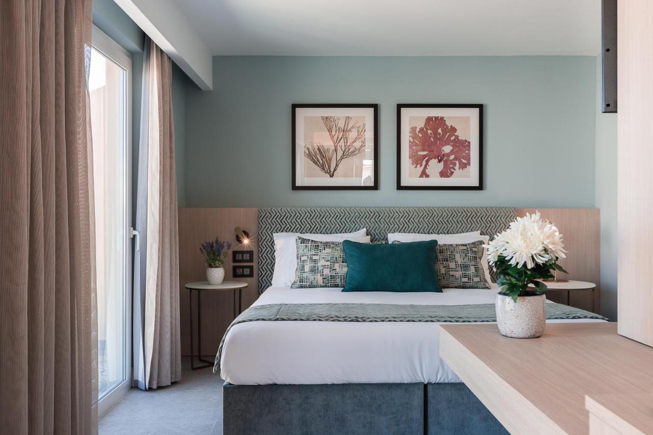 123 Mainstreet Boutique Hotel Saint Julian's Екстериор снимка