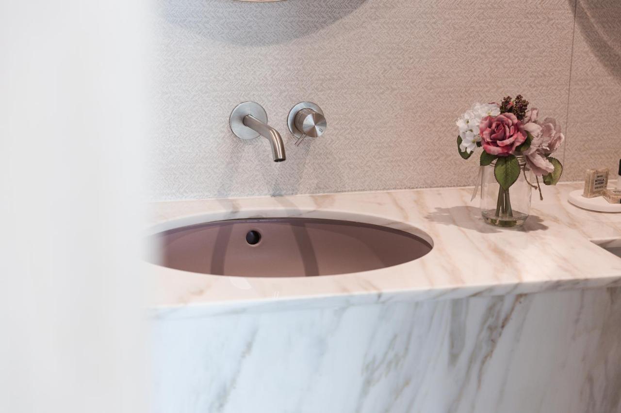 123 Mainstreet Boutique Hotel Saint Julian's Екстериор снимка